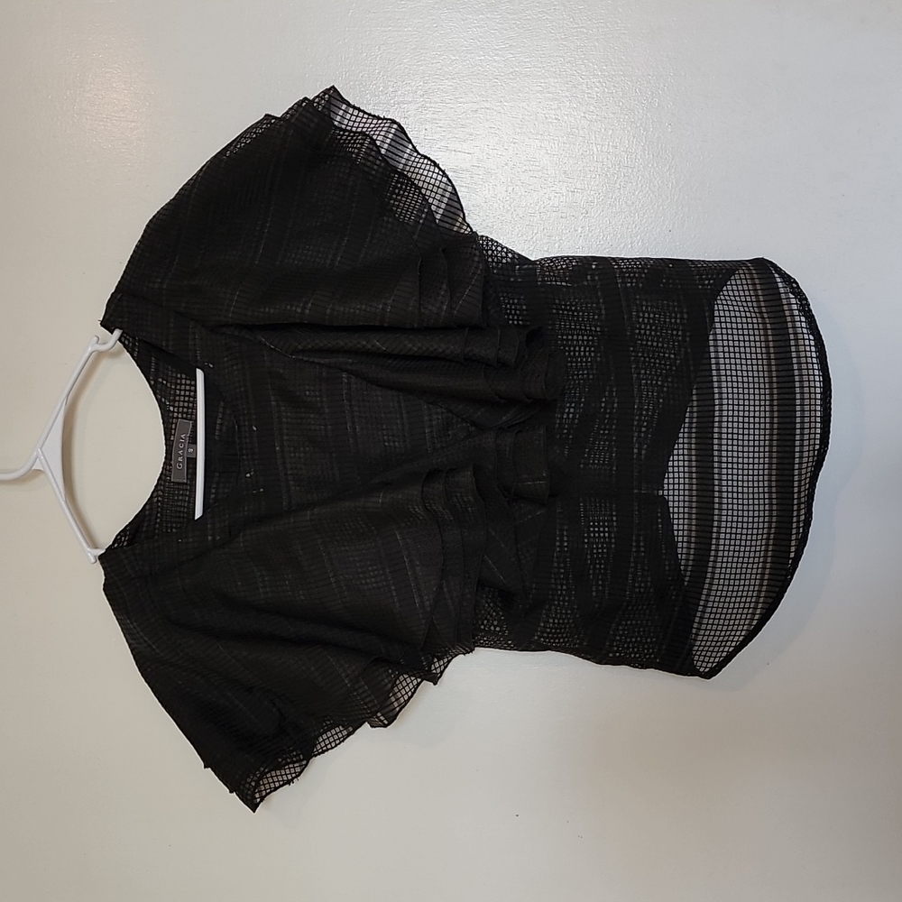 Blouse Black w frills
